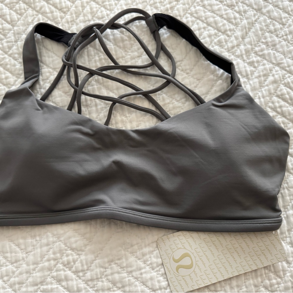 Lululemon Sports Bra NEW!!